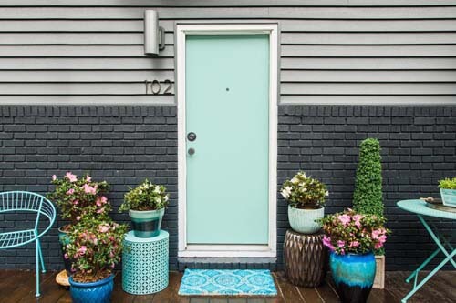 pintu rumah warna mint