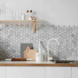 Read more about the article 10 Ide Desain Dapur dengan Keramik Mozaik